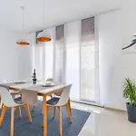 Olujic 2 By Interhome Vir