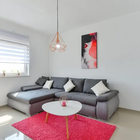 Olujic 2 By Interhome *