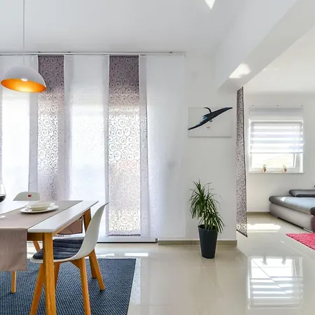 Olujic 2 By Interhome * Vir