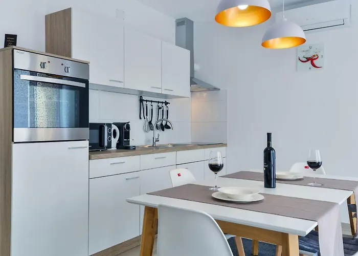 Olujic 2 By Interhome Apartman *