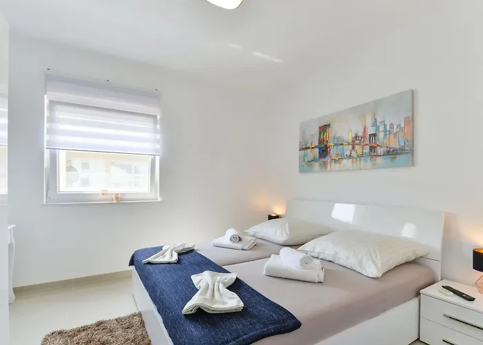 Olujic 2 By Interhome Apartman Vir